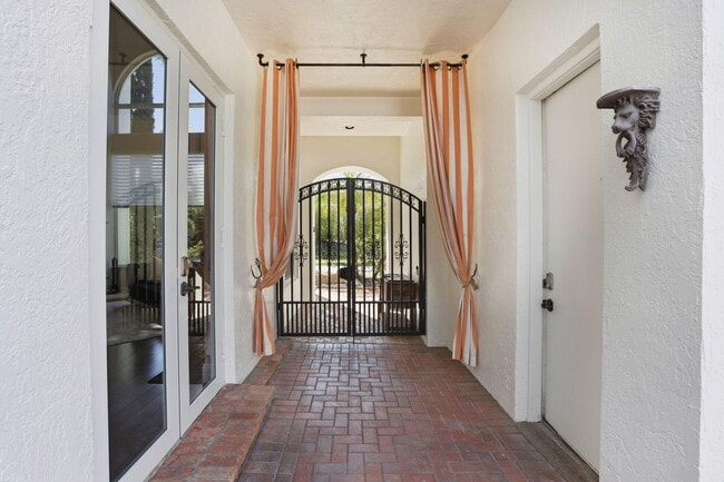 375 SW 16th St in Boca Raton, FL - Building Photo - Building Photo