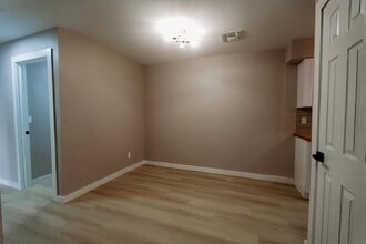 345 FM86 in Luling, TX - Building Photo - Building Photo