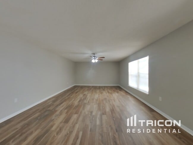 2101 Ardencroft Dr in Jacksonville, FL - Building Photo - Building Photo