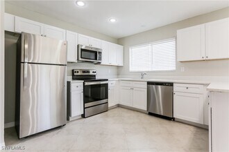 4380 Natchez Terrace in North Port, FL - Building Photo - Building Photo