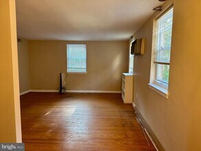 200 W Evergreen Ave in Philadelphia, PA - Building Photo - Building Photo