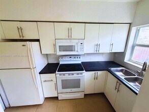 440 NW 84th Terrace in Miami, FL - Building Photo - Building Photo