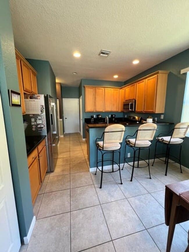 217 Berenger Walk in Royal Palm Beach, FL - Building Photo - Building Photo