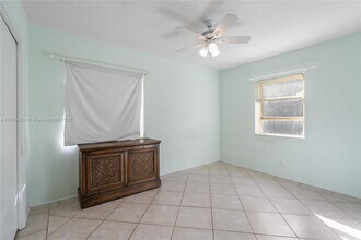 1337 NE 16th Ave in Fort Lauderdale, FL - Building Photo - Building Photo