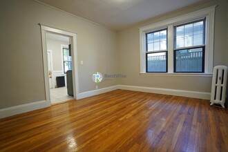 294 Harvard St in Cambridge, MA - Building Photo - Building Photo