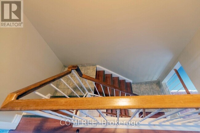 7591-7591 Scholfield Rd in Niagara Falls, ON - Building Photo - Building Photo