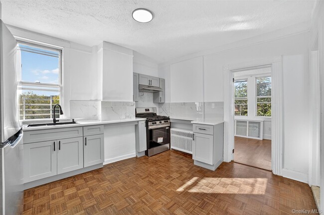 59 Park Hill Ave in Yonkers, NY - Building Photo - Building Photo