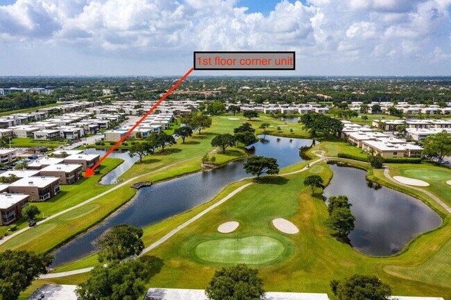 247 Burgundy Ave in Delray Beach, FL - Building Photo - Building Photo