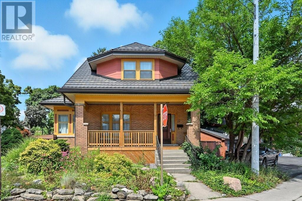 48 Balmoral Ave S in Hamilton, ON - Building Photo
