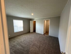 648 Oregon St in Belleville, MI - Building Photo - Building Photo