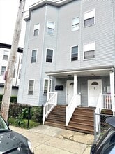 6 Calder St in Boston, MA - Building Photo - Building Photo