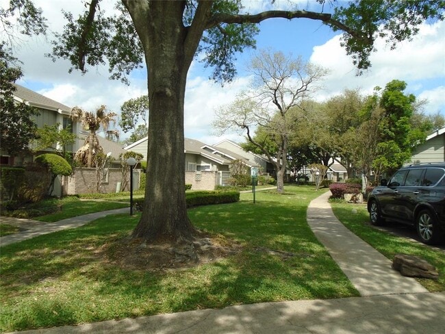 property at 13012 Greenway Chase Ct
