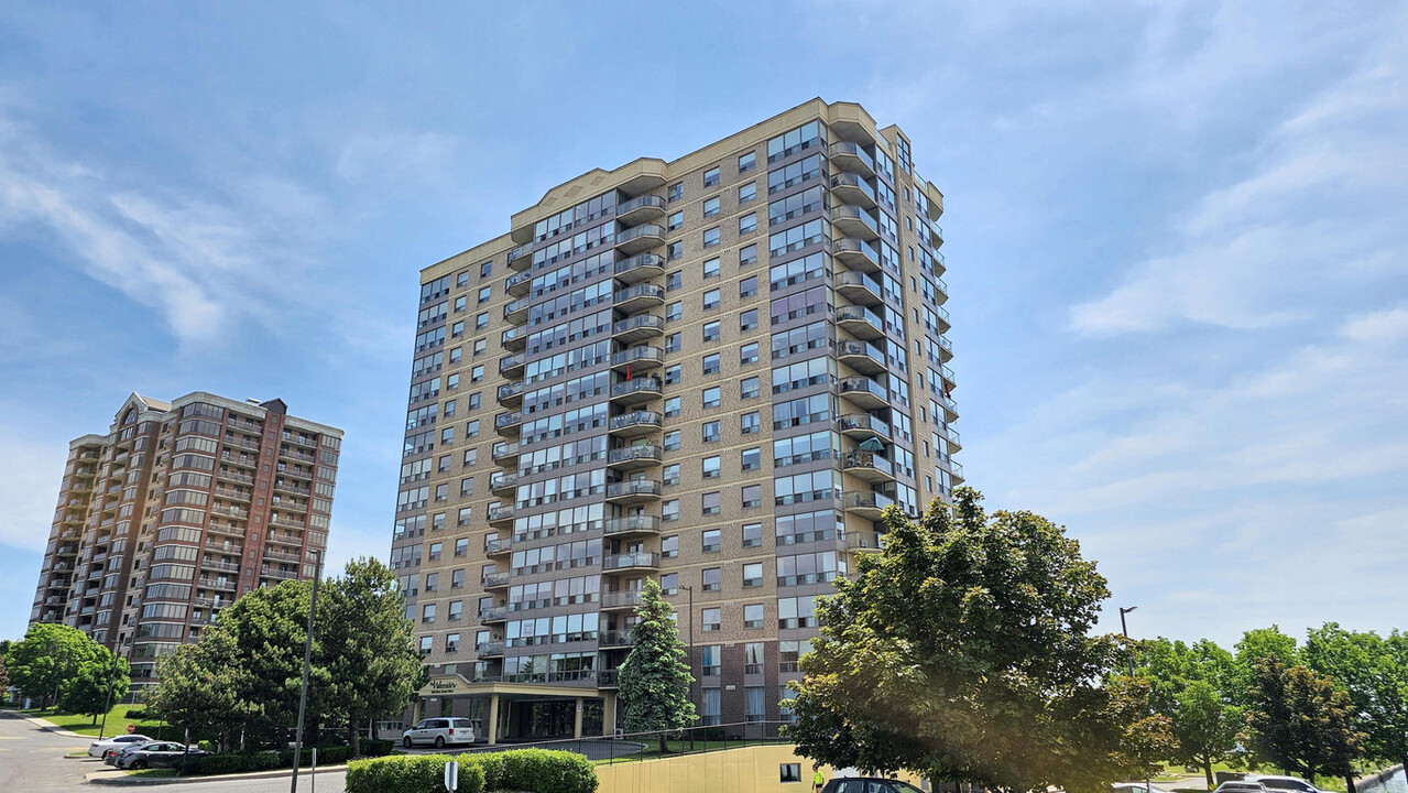 The Waterside in Kingston, ON - Building Photo