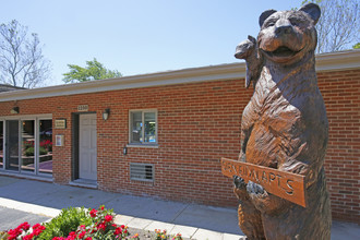 Glen Ellyn Apartment Homes in Glen Ellyn, IL - Building Photo - Building Photo