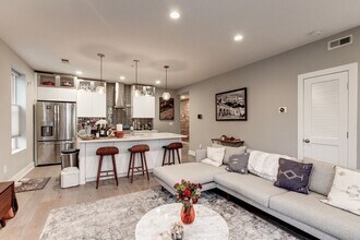 37 Todd Pl NE in Washington, DC - Building Photo - Building Photo