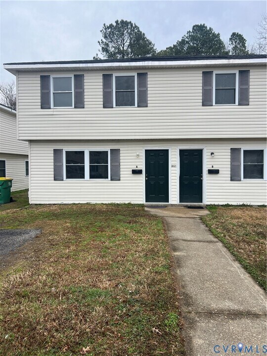 1013 Liberty Ave in Hopewell, VA - Building Photo