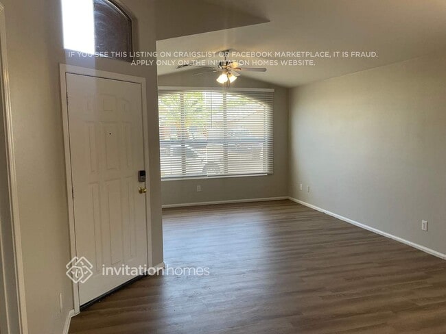 10229 W Daley Ln in Peoria, AZ - Building Photo - Building Photo