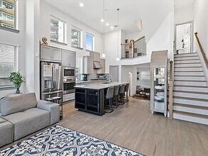 1390 Arch Pl in Dallas, TX - Building Photo - Building Photo