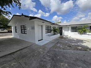7090 NW 17th Ave in Miami, FL - Building Photo - Building Photo