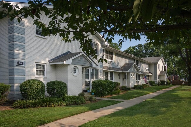 property at 23 Weaver Dr