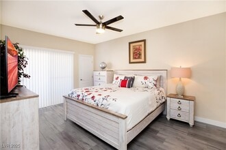 1505 Truett St in Las Vegas, NV - Building Photo - Building Photo