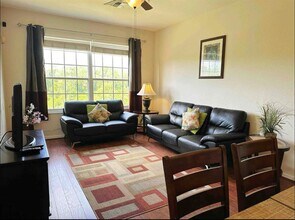 2310 Silver Palm Dr in Kissimmee, FL - Building Photo - Building Photo