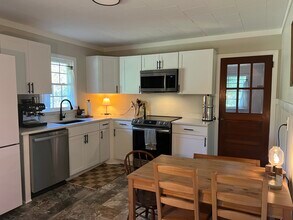 321 Cedar St in Graham, NC - Building Photo - Building Photo