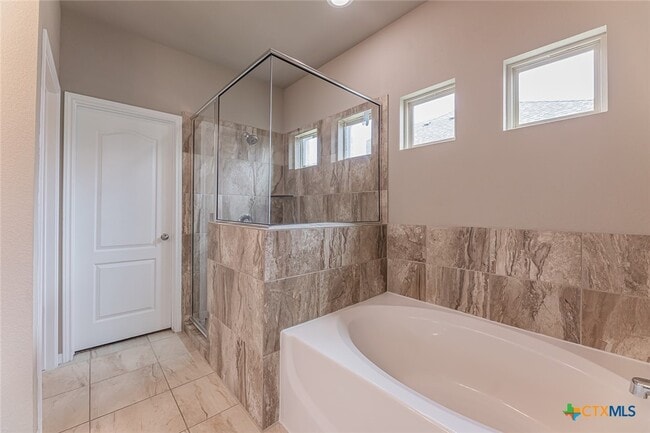 property at 3212 Trinity Dr