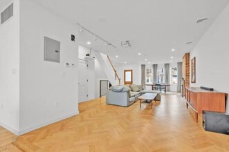 729 Chauncey St in Brooklyn, NY - Building Photo - Building Photo