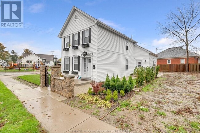 property at 306 Seymour St