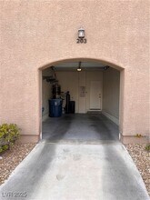 801 Dana Hills Ct, Unit 203 in Las Vegas, NV - Building Photo - Building Photo