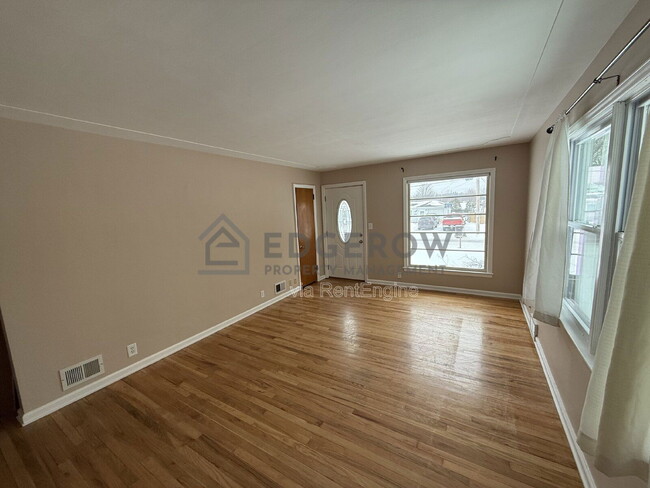 740 Lyles St SE in Grand Rapids, MI - Building Photo - Building Photo