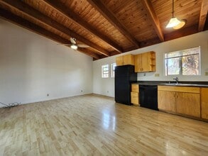 1449 Ditty Ave in Santa Rosa, CA - Building Photo - Building Photo