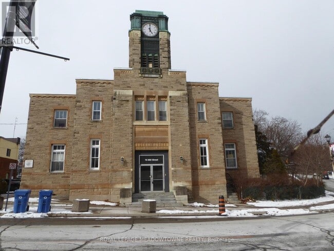 70 Mill St in Halton Hills, ON - Building Photo - Building Photo