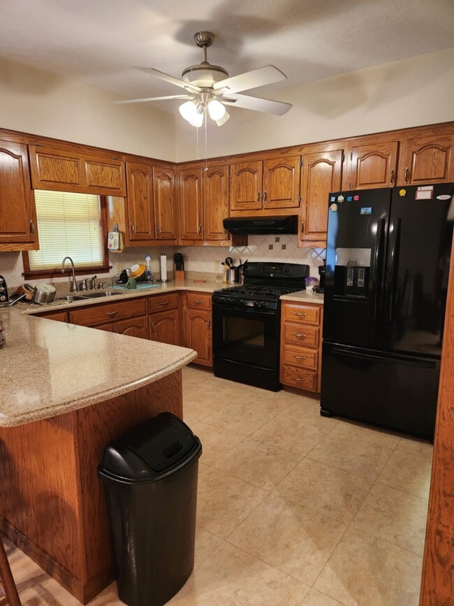 2888 FL-81 in Ponce De Leon, FL - Building Photo - Building Photo