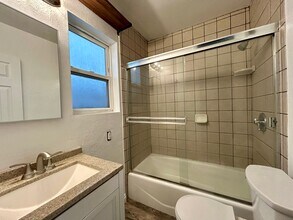 816 Ormond Ct in San Diego, CA - Building Photo - Building Photo