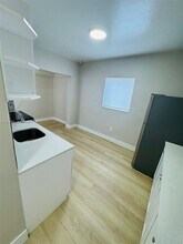 2960 W Flagler St in Miami, FL - Building Photo - Building Photo