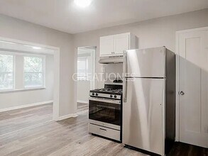 10900 Pear Tree Ln in St. Ann, MO - Building Photo - Building Photo