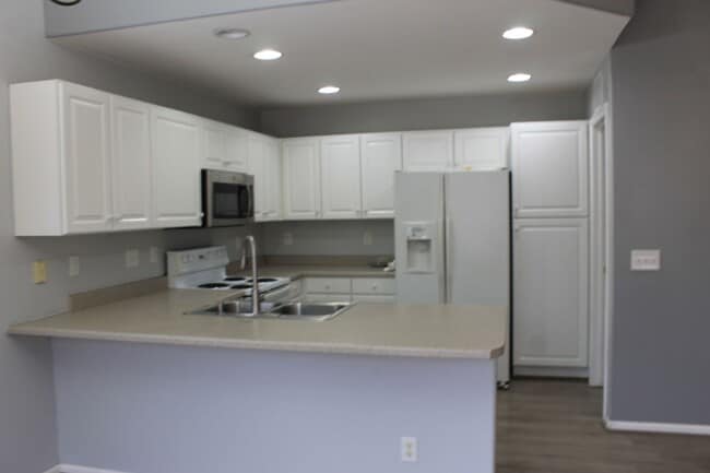 2005 Meadowbrook Parkway in Colorado Springs, CO - Building Photo - Building Photo