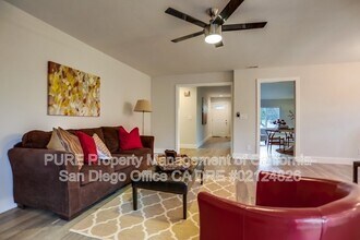 783 Granada Dr in Vista, CA - Building Photo - Building Photo