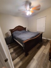 601 W Warren Ave, Unit 601 W Warren Apartment in Tampa, FL - Foto de edificio - Building Photo