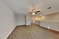 5805 Orchard Spring Ct in Pearland, TX - Foto de edificio - Building Photo