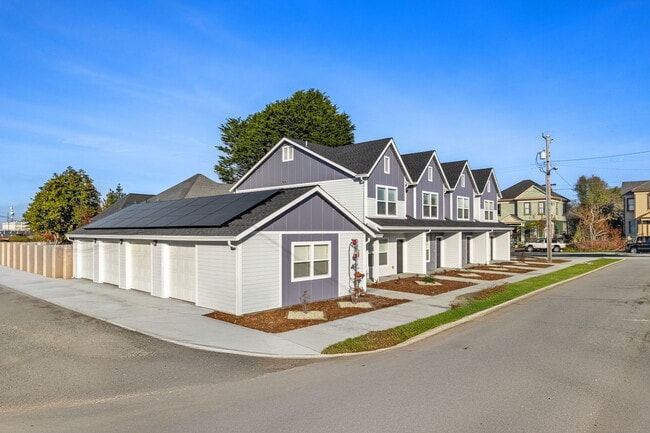 721-711 11th St in Eureka, CA - Building Photo - Building Photo