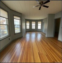 89 S Cherry St in Poughkeepsie, NY - Building Photo