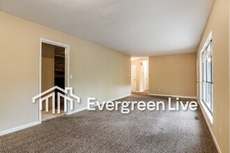 1208 Oakley Dr in Birmingham, AL - Building Photo - Building Photo