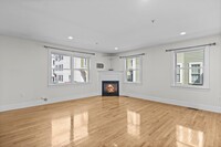 273 Athens St, Unit 1 in Boston, MA - Building Photo - Building Photo