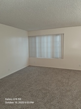 4737 Artesia Blvd in Lawndale, CA - Foto de edificio - Building Photo