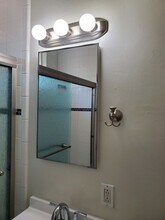 15637-15637 Mansel Ave in Lawndale, CA - Building Photo - Building Photo