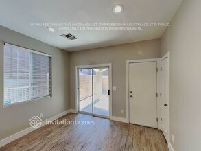 9763 W Sage Grove Ct in Las Vegas, NV - Building Photo - Building Photo
