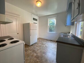 623 Rhode Island Ave in Norfolk, VA - Building Photo - Building Photo